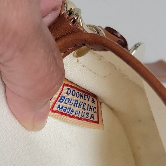 Dooney & Bourke Vintage Pouch Graffiti Canvas Leather Trim. - Picture 7 of 14